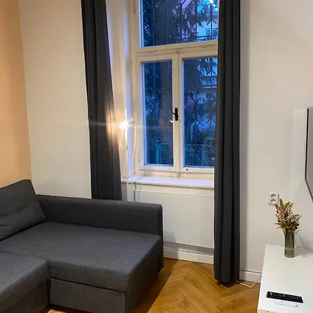 Stylish By Namesti Miru アパート *